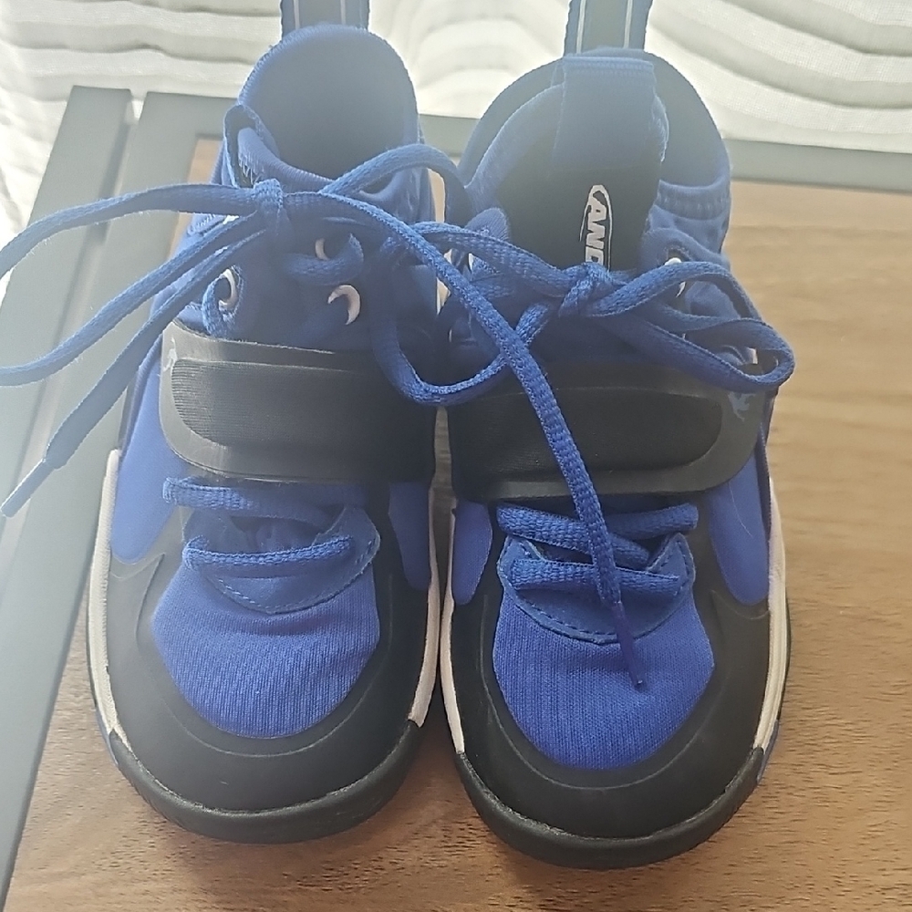 AND1 Kids Blue and Black Sneakers Sz 11